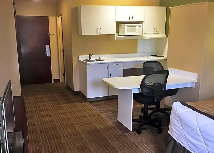 Extended America - Chicago - 2* Gurnee