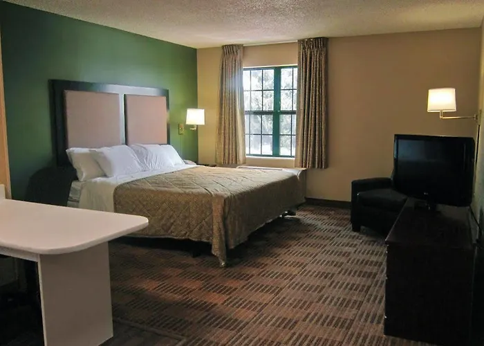 Extended America - Chicago - 2* Gurnee